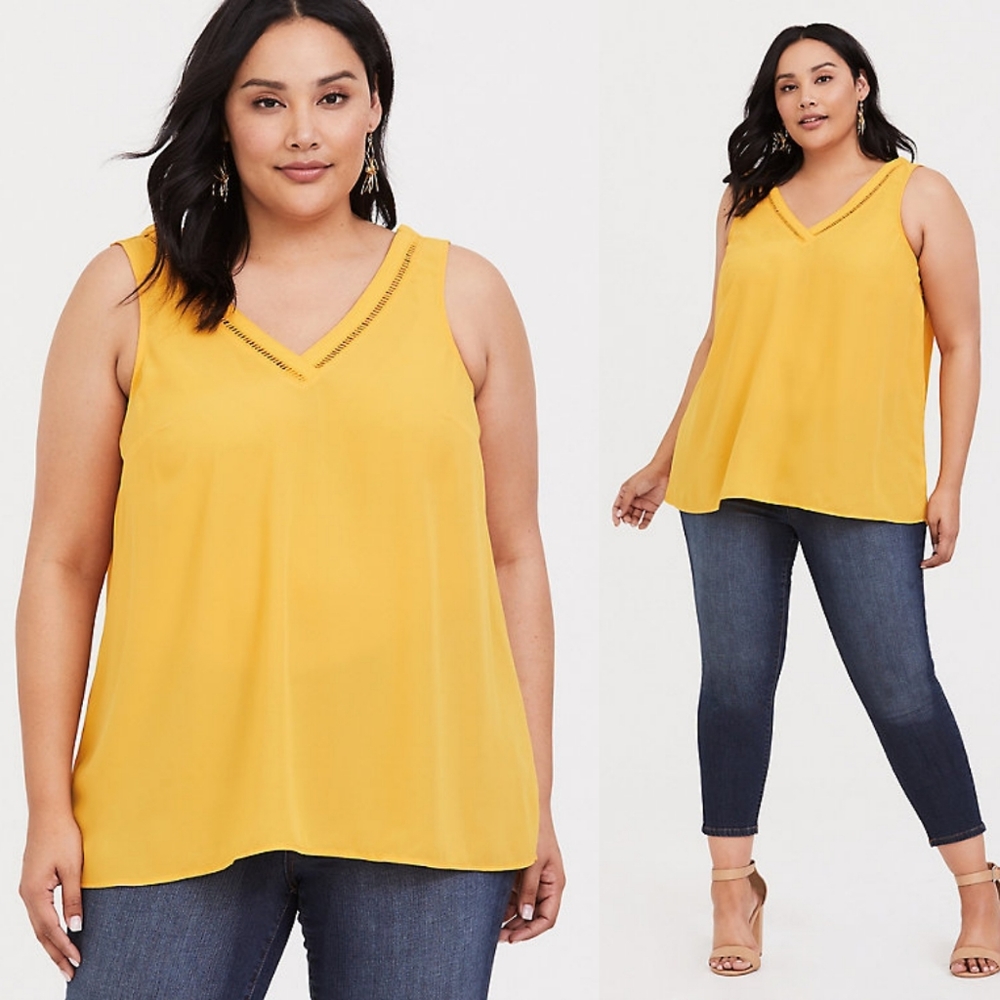 🎉 SALE 🎉HP🎉 Torrid Golden Yellow Eyelet Georgette Tank